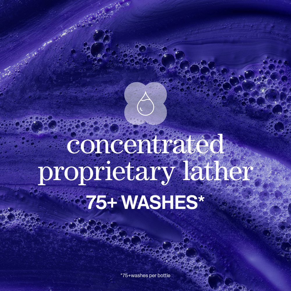 Flacon violet d’après‑shampooing Strength Cure Blonde de Pureology, accompagné d’une touche de fleurs d’orchidée et de poires évoquant les ingrédients clés.