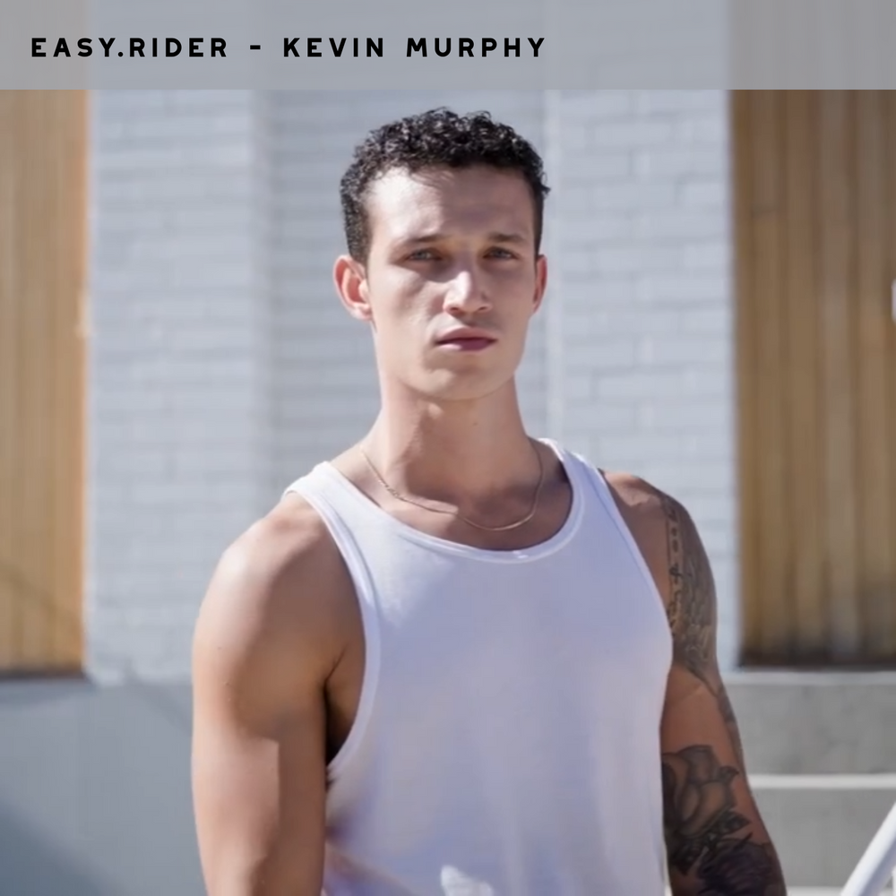 Pot de EASY.RIDER Kevin Murphy — crème anti‑frisottis et activatrice de boucle