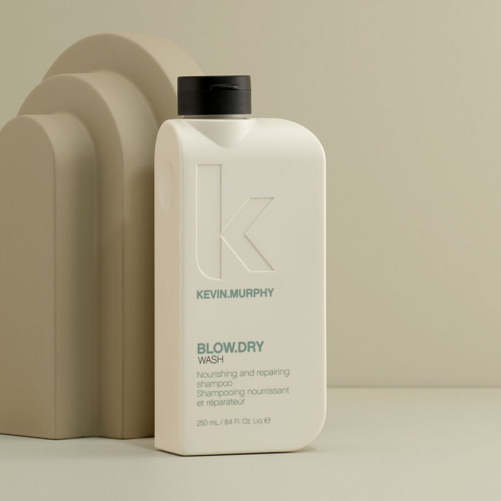 “Kevin Murphy BLOW.DRY.WASH 250 ml – Shampooing nourrissant pour cheveux fins”