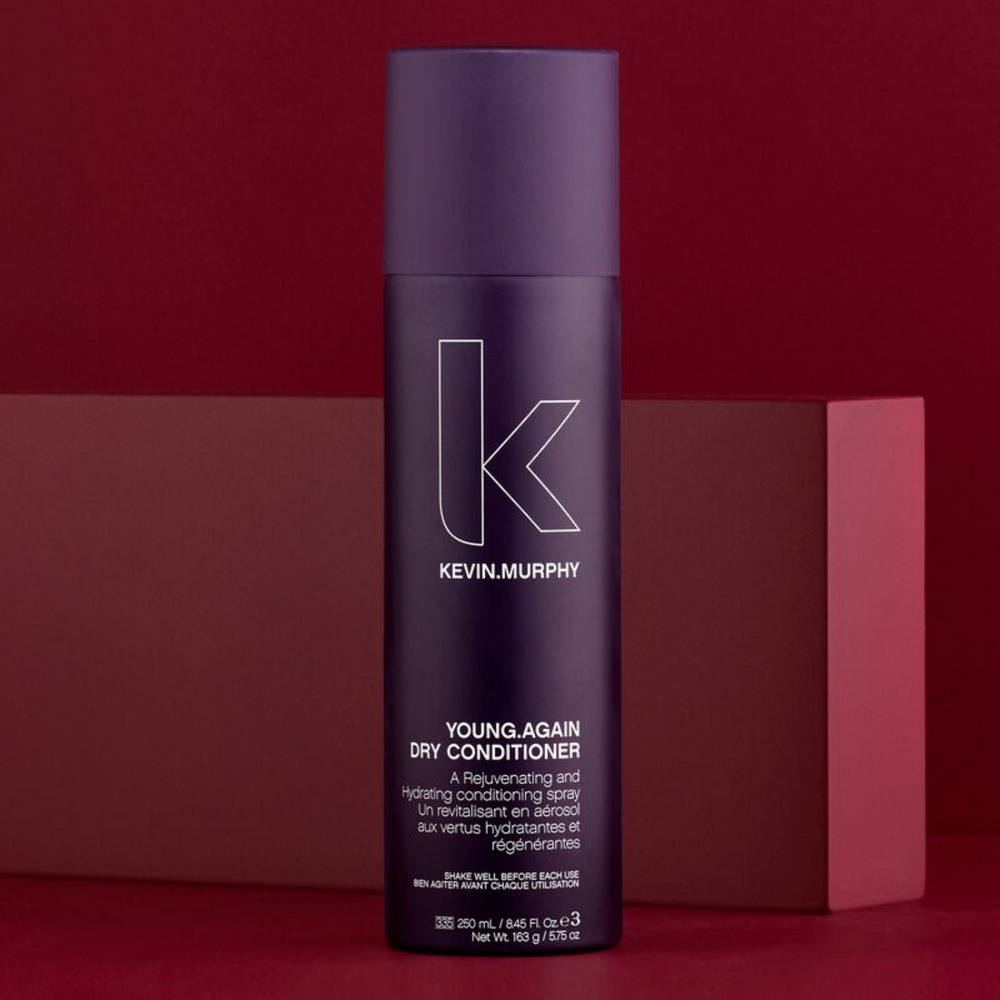 Flacon de Kevin Murphy Young Again Dry Conditioner sur fond clair