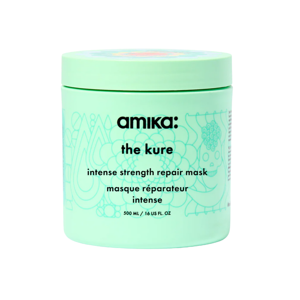 Flacon du masque réparateur intense The Kure d’Amika 500 ml posé sur fond blanc

