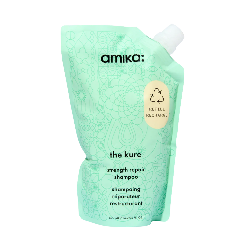 Shampoing réparateur pour cheveux abîmés. Renforce, réduit la casse et hydrate. Convient aux cheveux colorés et chimiquement traités.

