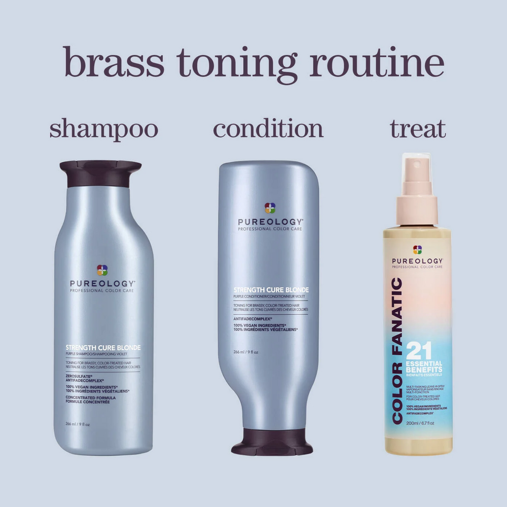 Flacon violet d’après‑shampooing Strength Cure Blonde de Pureology, accompagné d’une touche de fleurs d’orchidée et de poires évoquant les ingrédients clés.