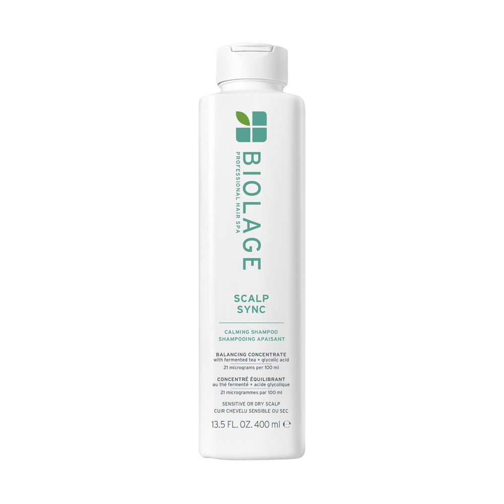 Flacon du shampooing Biolage Scalp Sync Calming – soin apaisant pour cuir chevelu irrité, sans silicone ni parabènes, formule douce vegan.