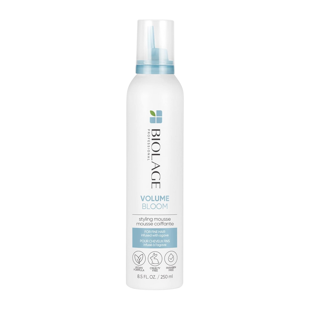 Flacon/mousse fouettée Biolage Whipped Volume Mousse – tenue moyenne, étiquette visible