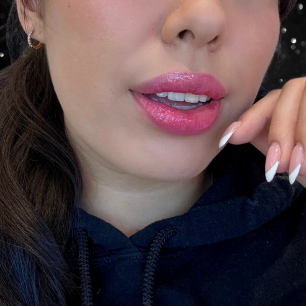 Tube 5 ml Bold Color Changing Lip Oil Refreshi, bulles visibles, texture brillante, parfum marshmallow, couleur personnalisée

