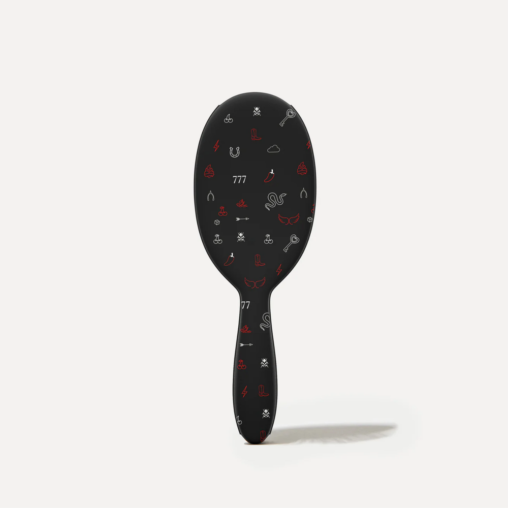 Brosse démêlante Framar Ace noir mat avec poils souples et design anti-casse.