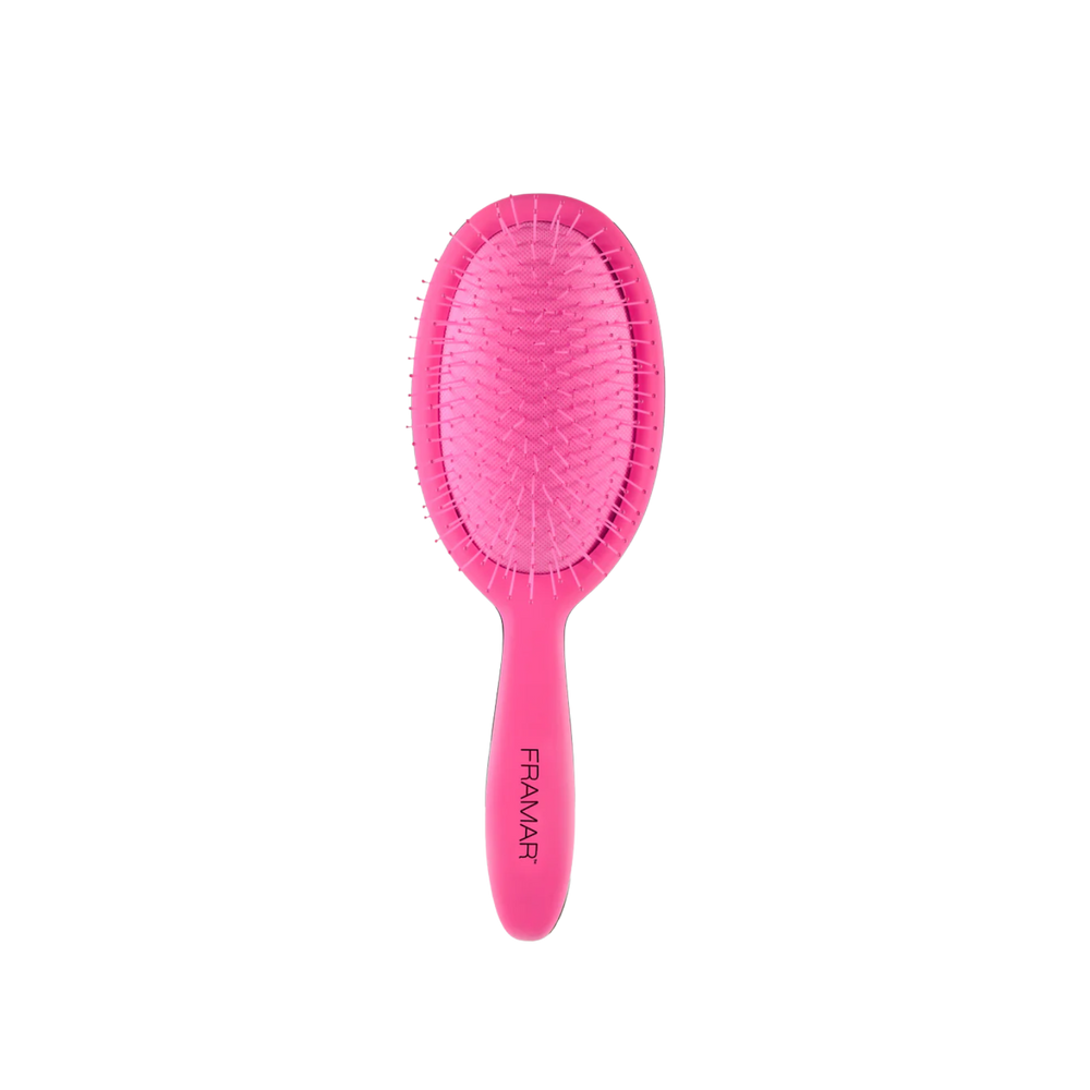 Brosse démêlante Framar Pinky Swear – poils flexibles et manche rose mat