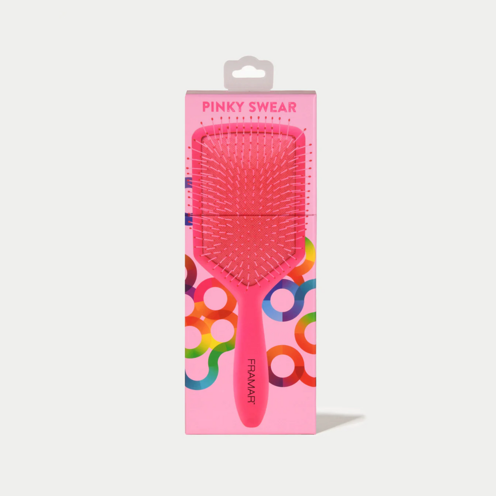 Brosse plate Framar Pinky Swear de couleur rose mat avec picots flexibles