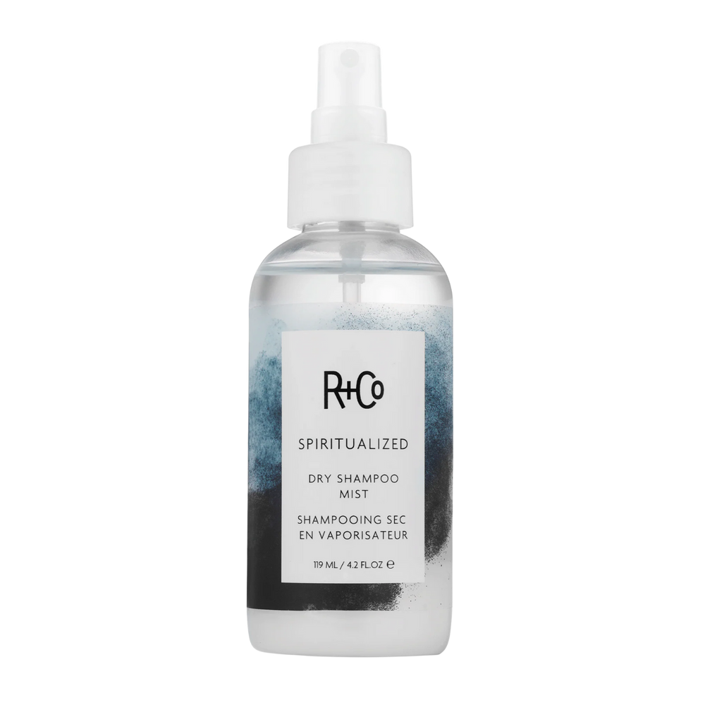 Flacon du Spiritualized Dry Shampoo Mist de R+Co, brume nettoyante sans résidu pour cheveux rafraîchis