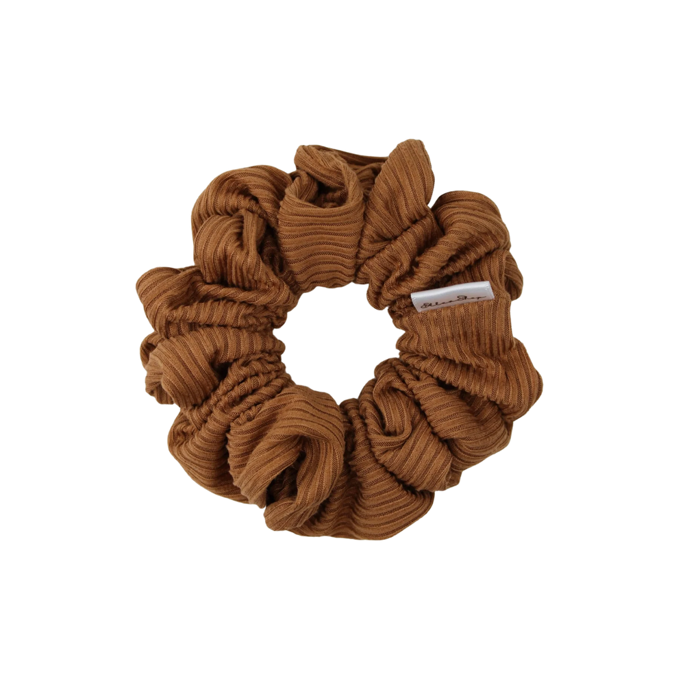 Chouchou velours côtelé café – scrunchie cheveux brun, texture côtelée