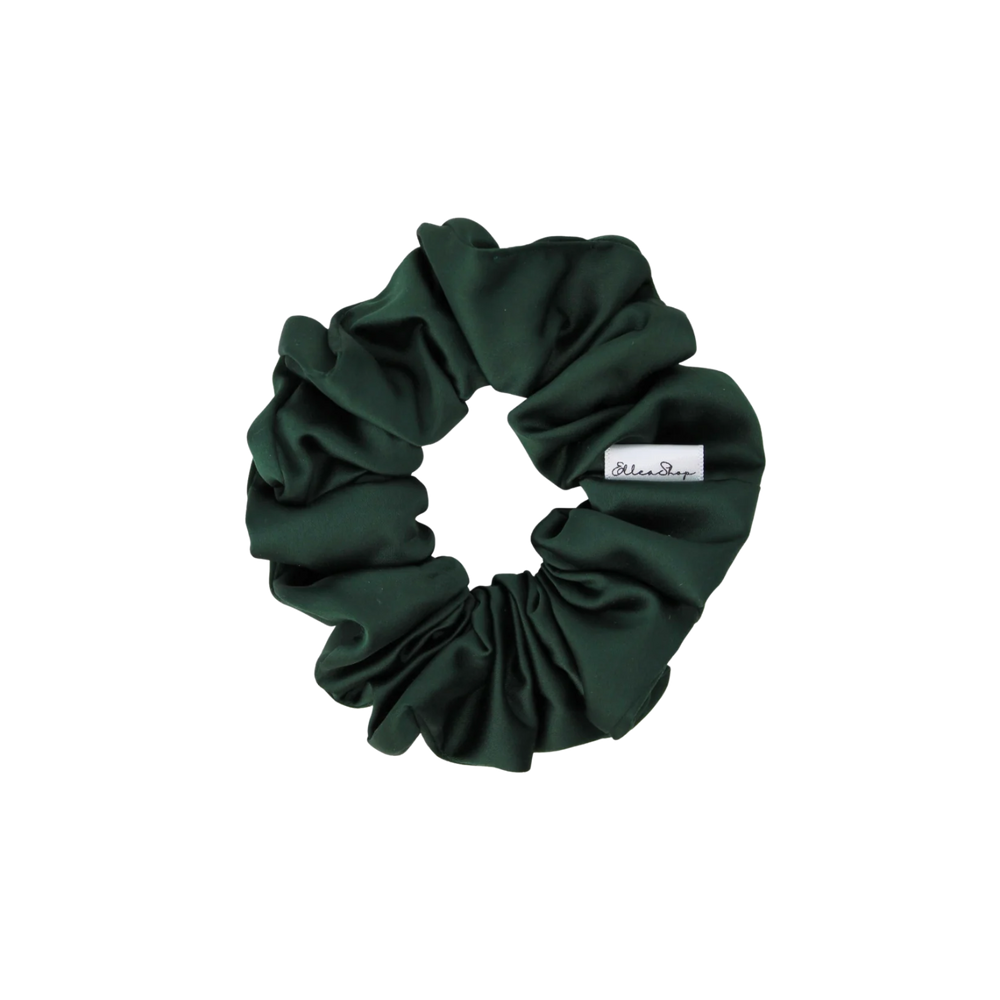 Chouchou satin vert épinette – scrunchie doux et protecteur, couleur nature