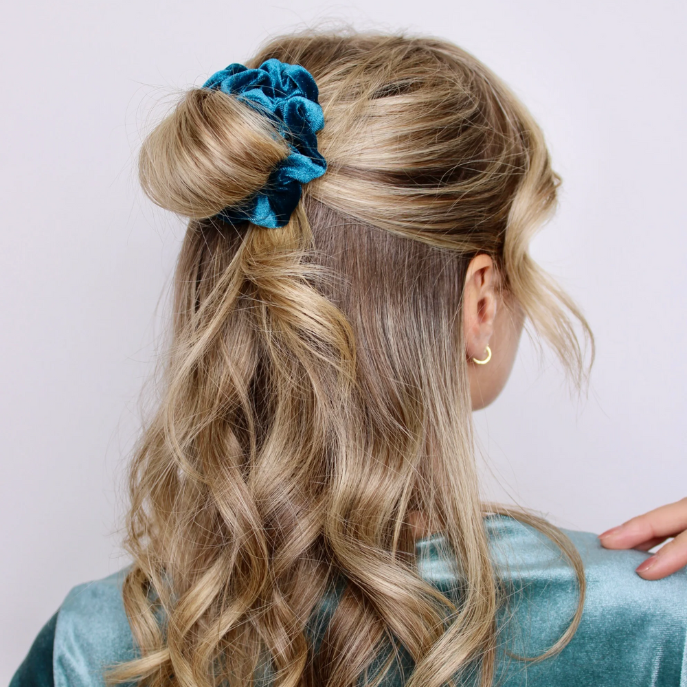 Chouchou velours sarcelle – accessoire cheveux velouté, élastique raffiné