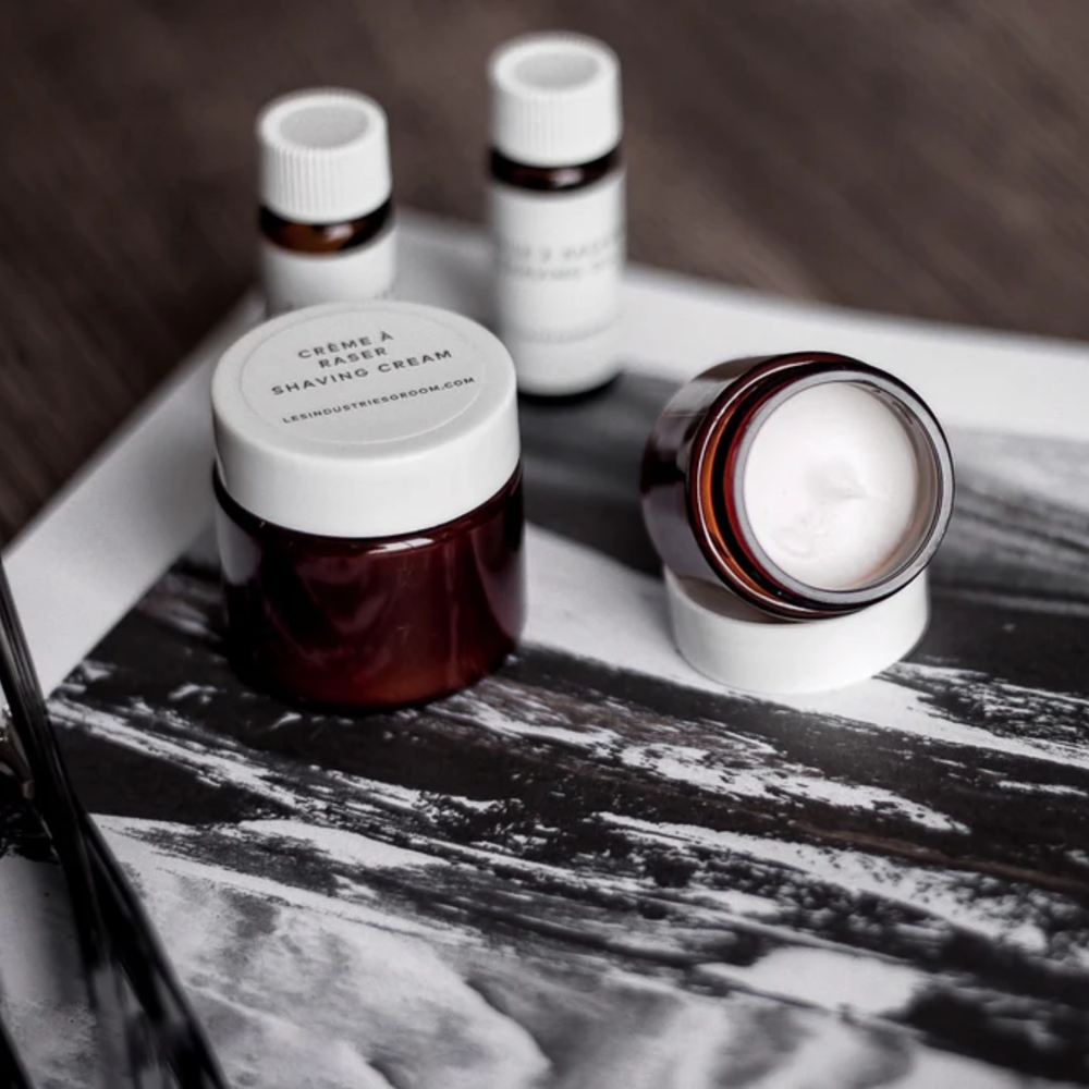 « Coffret d’essai rasage GROOM : mini‑huile, crème, baume et splash »