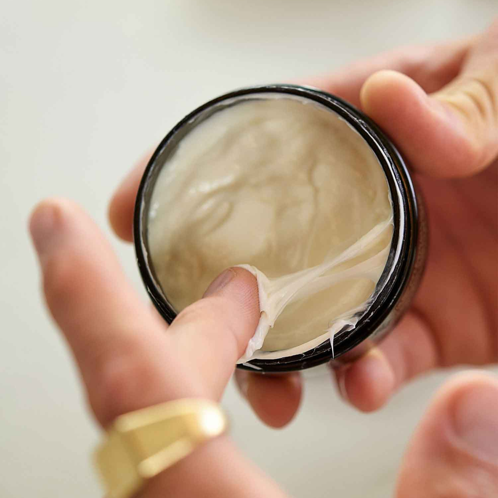 Pot de American Crew Forming Cream crème coiffante pour tenue moyenne et brillance naturelle