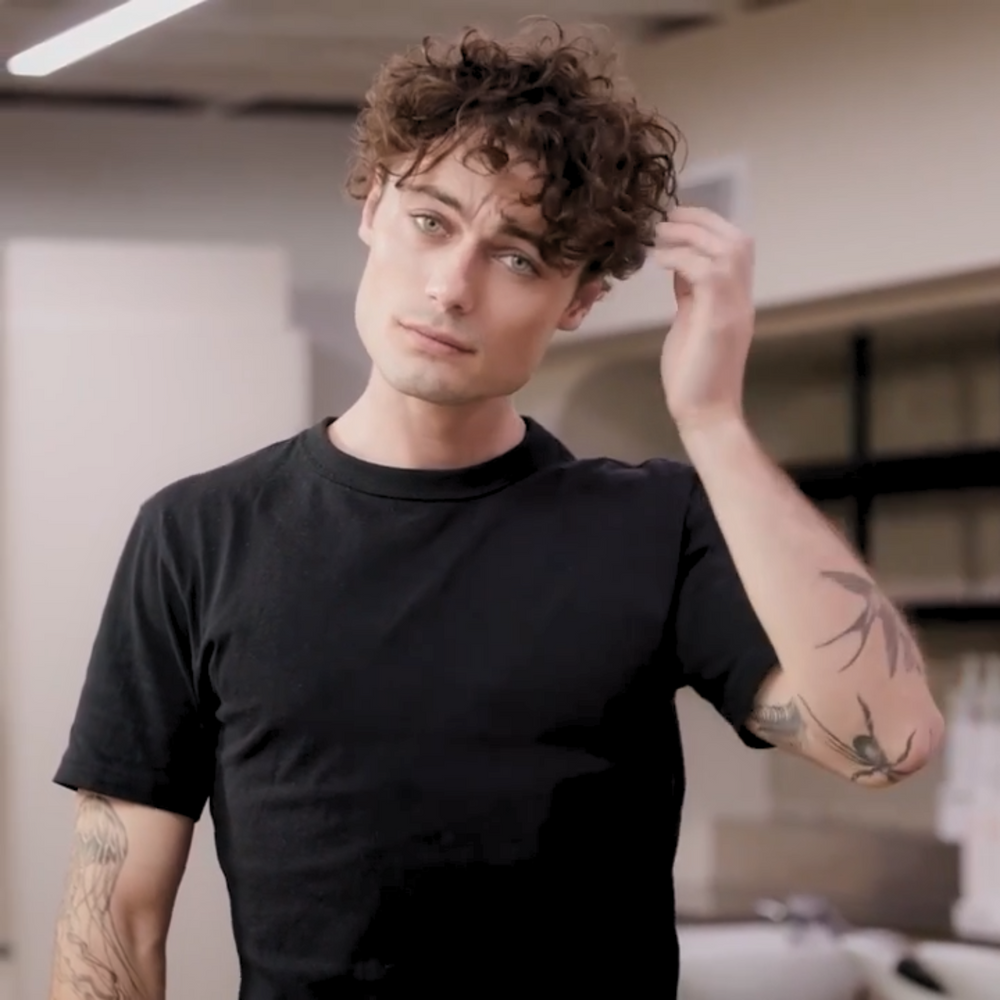 Pot de FREE.HOLD Kevin Murphy — pâte coiffante tenue moyenne souple pour cheveux