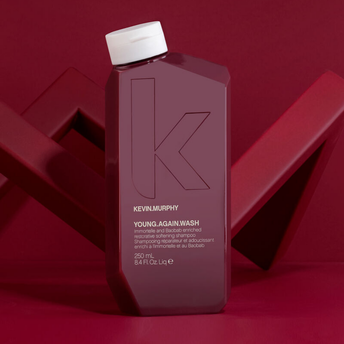 “Kevin Murphy YOUNG.AGAIN.WASH 250 ml – shampooing régénérant anti‑âge pour cheveux abîmés”
