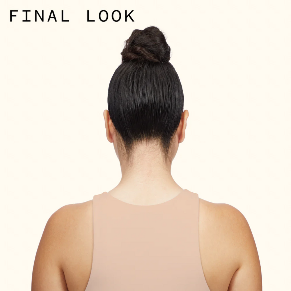 Aérosol de laque amika Fluxus pour tenue légère et coiffure naturelle

