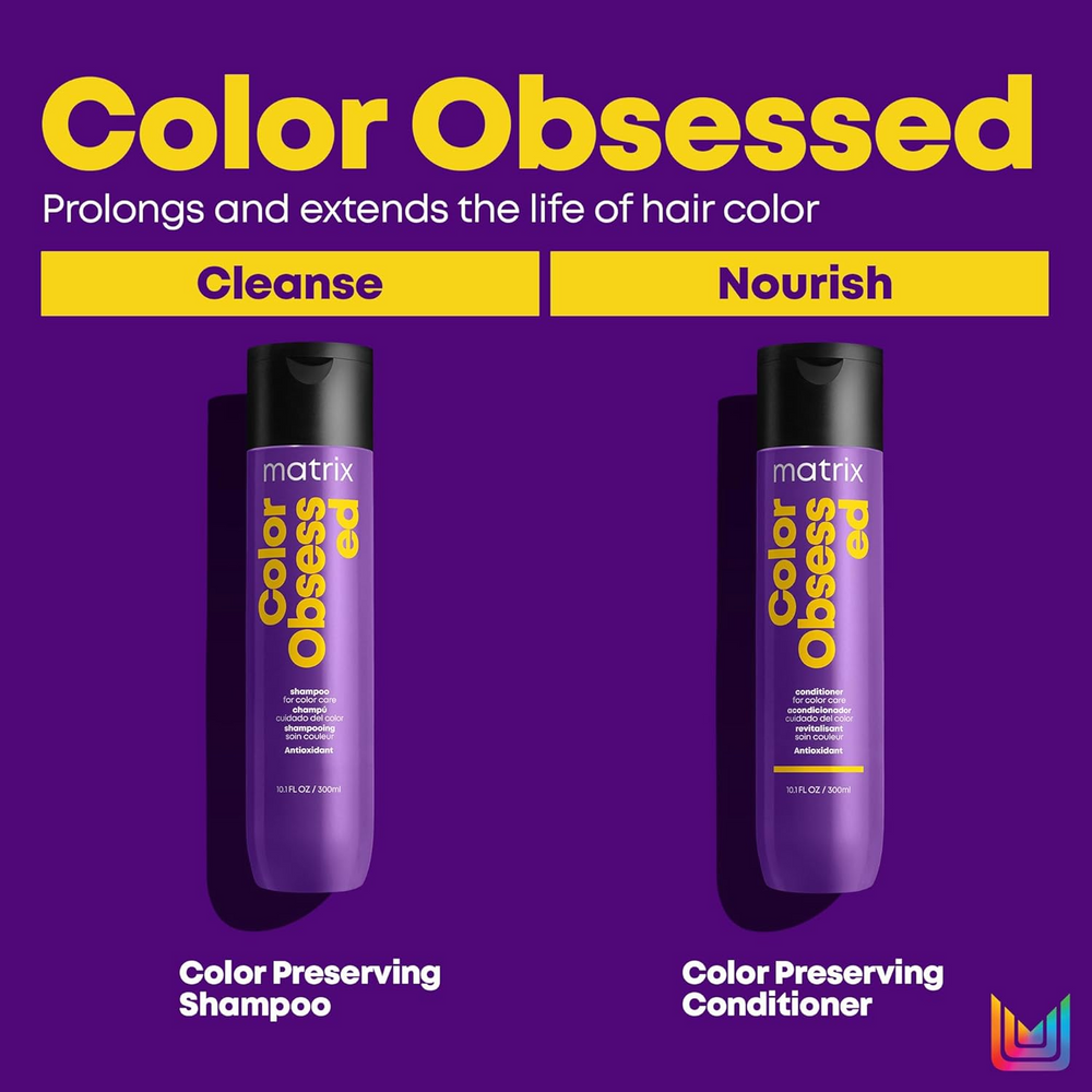 Flacon du conditionneur Matrix Total Results Color Obsessed sur fond blanc