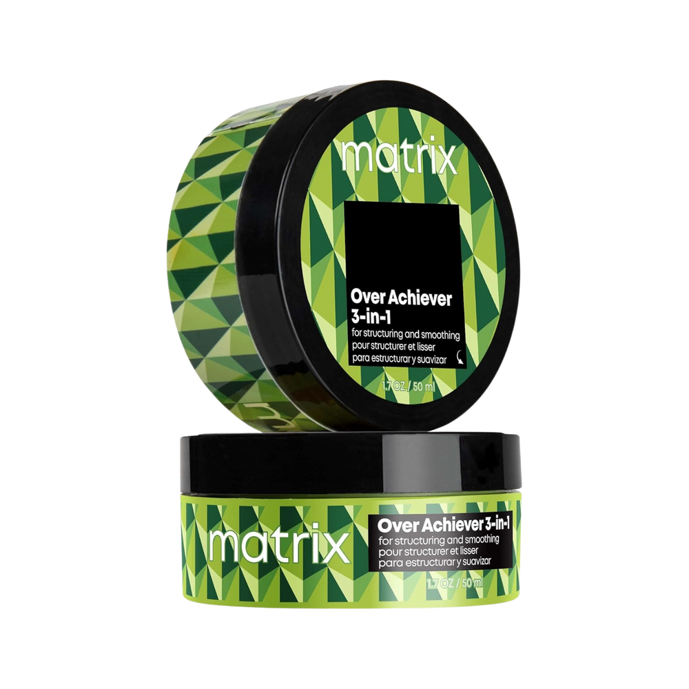 « Pot de Matrix Over Achiever 3‑in‑1 coiffant crème‑pâte‑cire, 49 g, texture lisse »