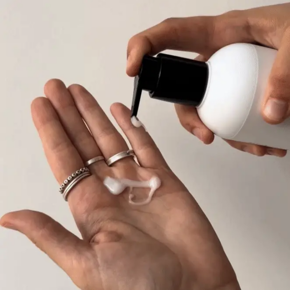 Pot de Mini Styling Cream Alcôve de 55 ml, crème coiffante et lissante