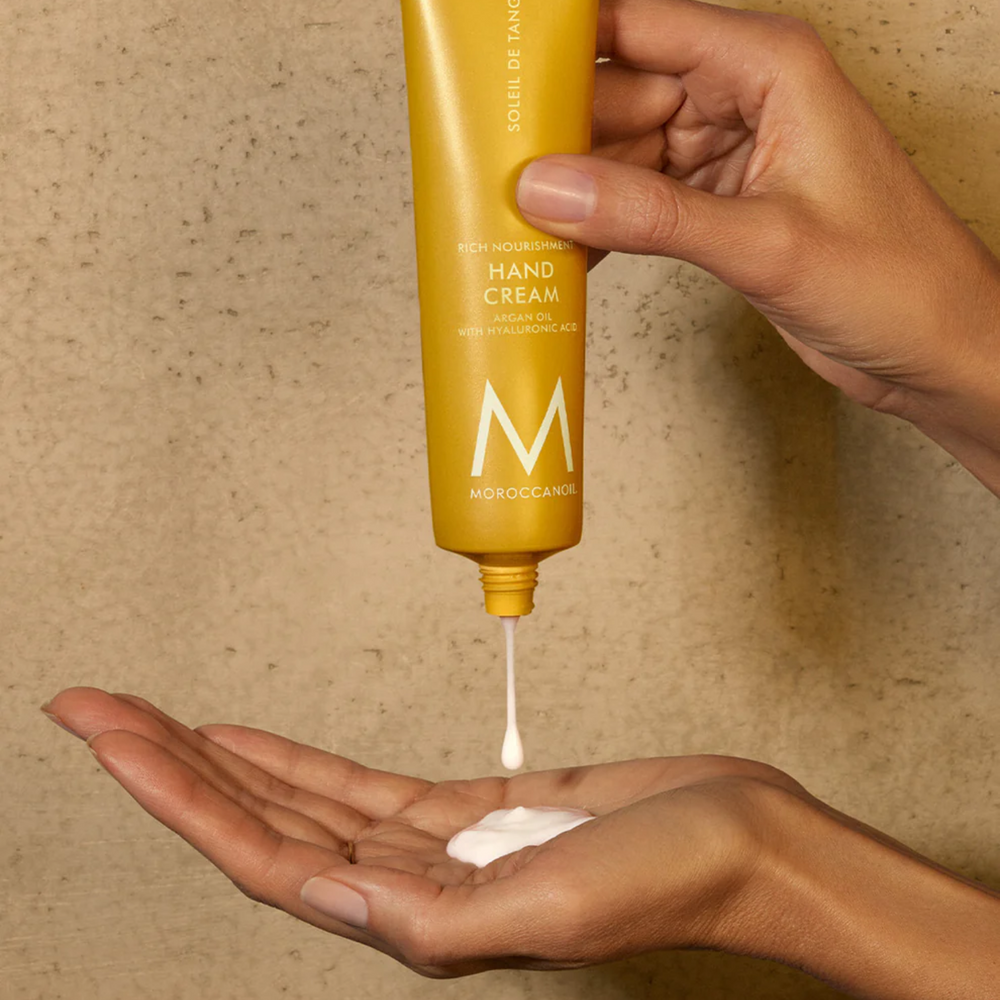 Tube 100 ml Moroccanoil Hand Cream Soleil de Tanger, crème mains hydratante parfum clémentine, gingembre et néroli à l’huile d’argan

