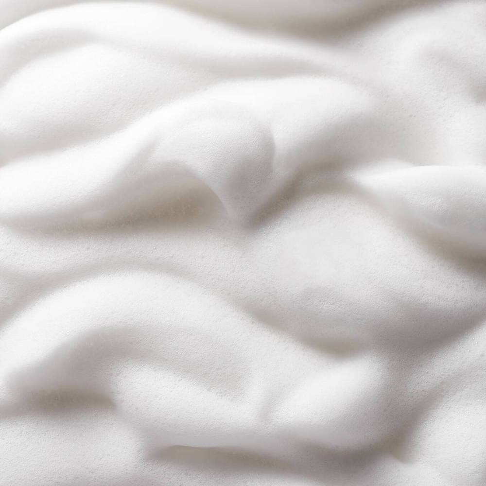 Bouteille de mousse Pureology Clean Volume Weightless Volumizing Mousse de 241 g / 8,1 oz