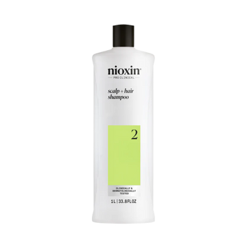 Shampoing Nioxin System 2 pour cheveux naturels clairsemés et cuir chevelu purifié
