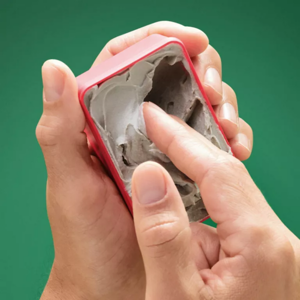 Pâte coiffante OSiS Mess Up – pot noir et texture mate visible