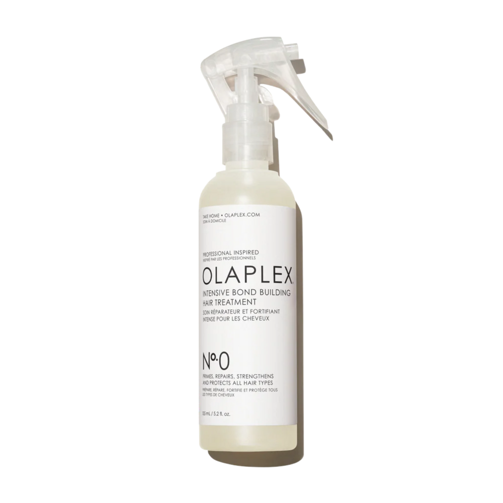 Flacon du traitement Olaplex N° 0 Intensive Bond Building posé sur fond neutre