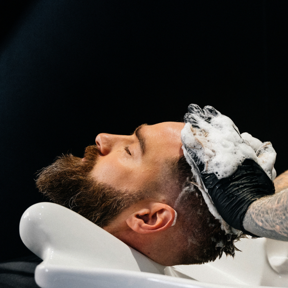 Flacon STMNT All-in-One Cleanser 300 ml – nettoyant polyvalent cheveux, visage et corps