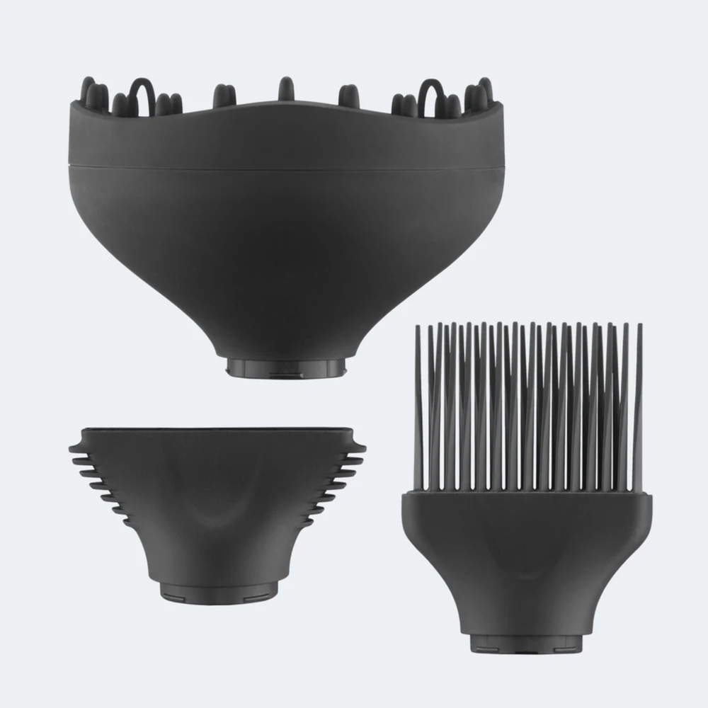 « Sèche-cheveux BaBylissPRO Nano Titanium Or – vue latérale couleur or, poignée élégante et embout concentrateur »