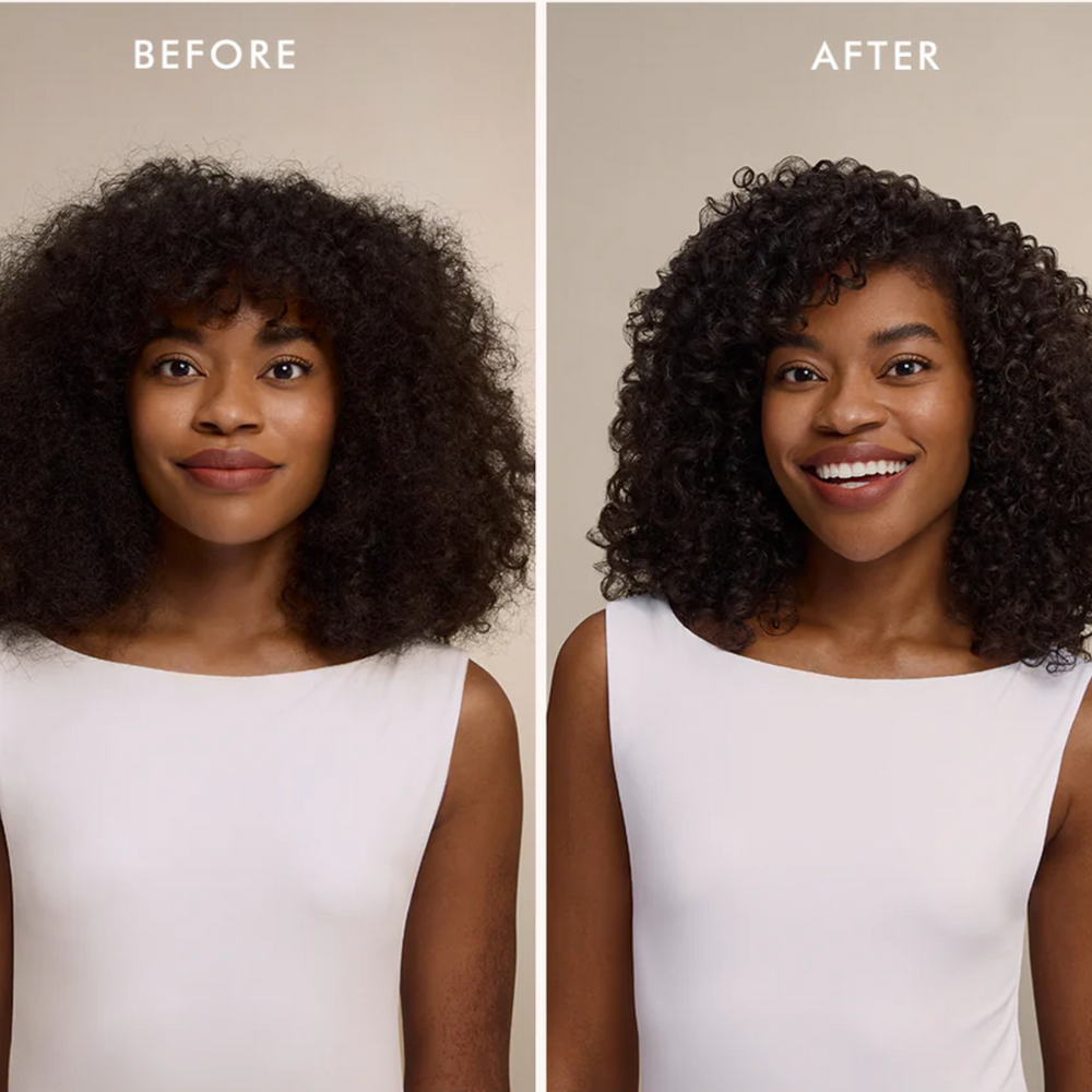 Flacon du sérum Moroccanoil Intense Smoothing pour contrôle des frisottis et cheveux brillants


