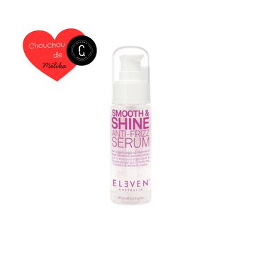 Flacon du sérum Smooth & Shine Anti-Frizz d’ELEVEN Australia, texture légère, application sur cheveux secs