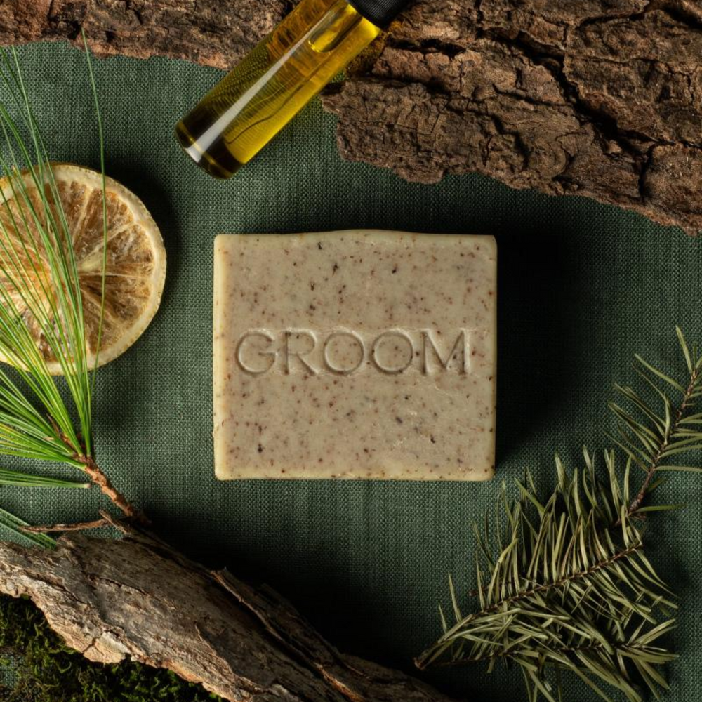 Savon solide Groom 145 g – saponifié à froid, naturel, argile rhassoul ou parfum boisé


