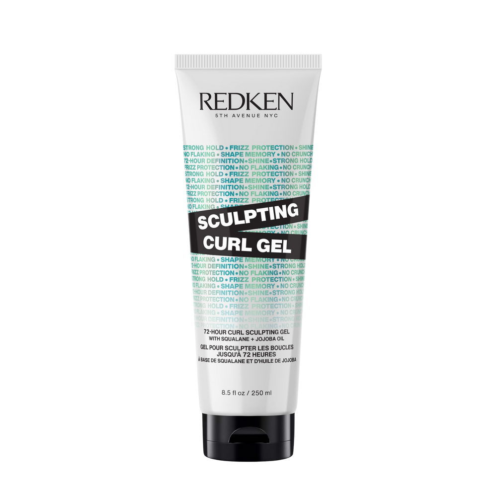 Tube ou pot du gel Sculpting Curl Gel Redken sur fond neutre.