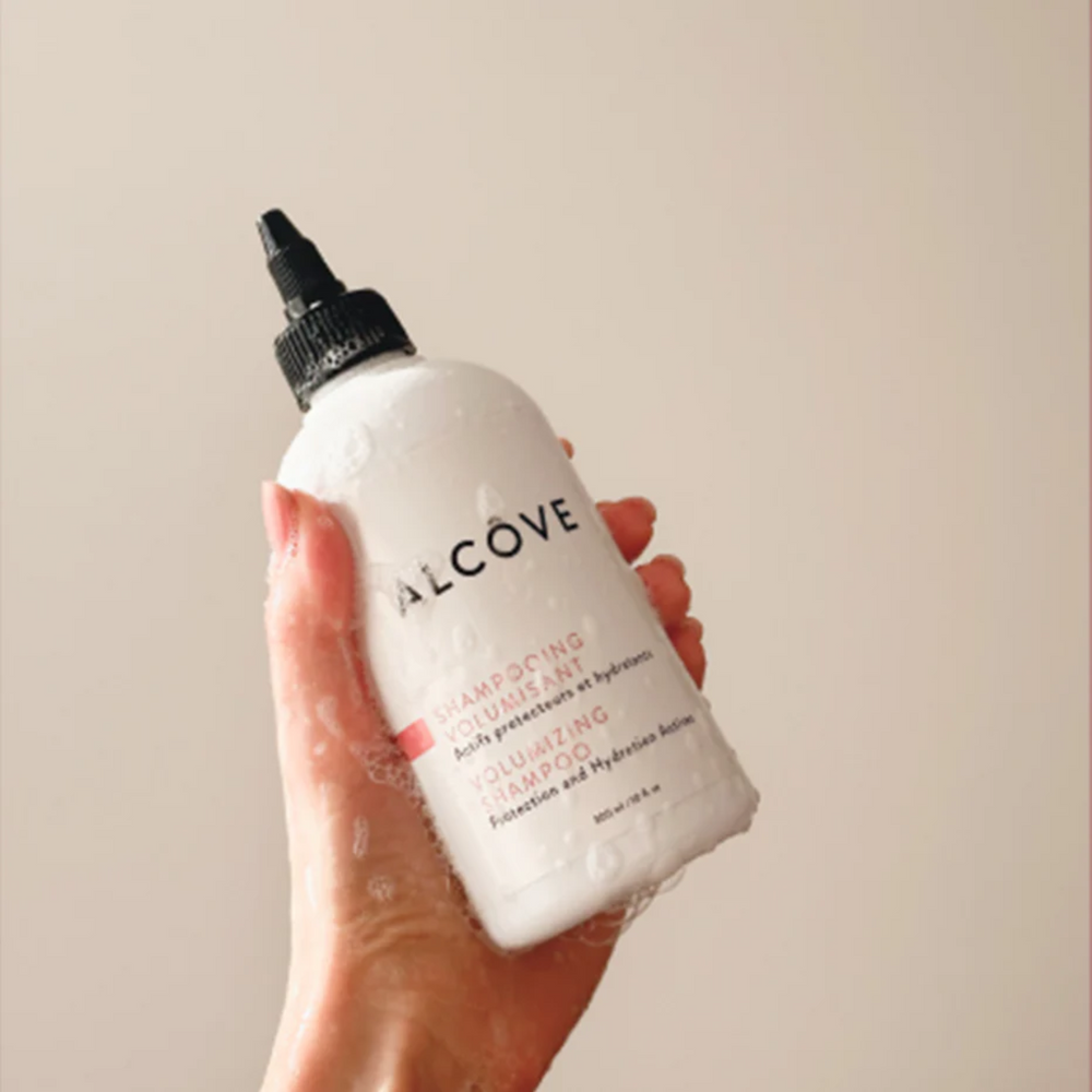“Flacon de Shampoing Volumisant Alcôve – volume et brillance pour cheveux fins”