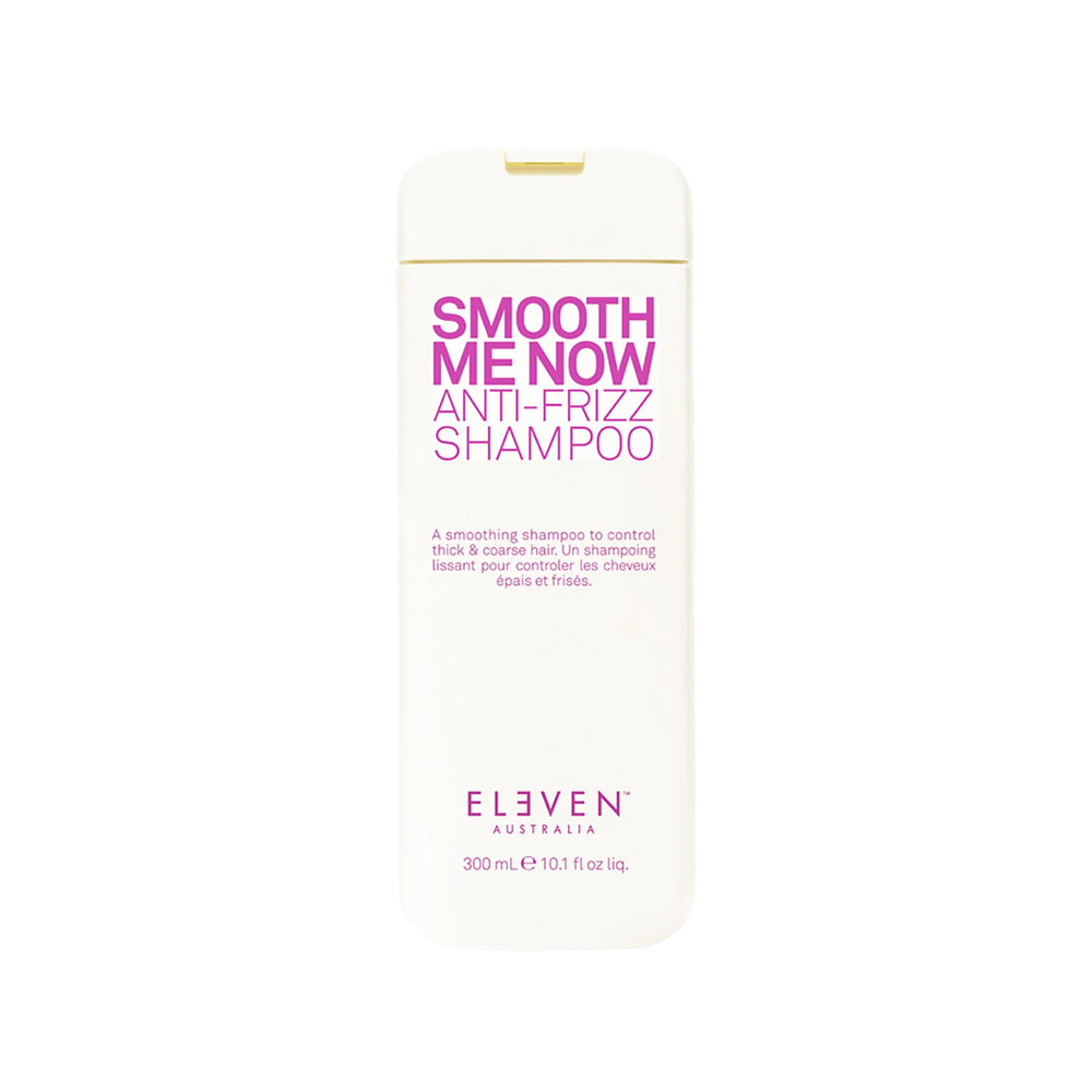 Flacon du shampoing Smooth Me Now Anti-Frizz Shampoo d’ELEVEN Australia, texture crémeuse