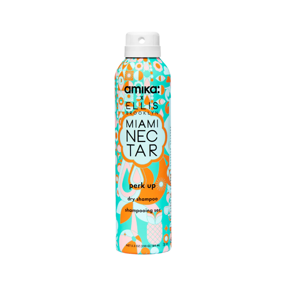 Flacon Amika x Ellis Brooklyn MIAMI NECTAR Perk Up Dry Shampoo – édition limitée au parfum ananas et noix de coco.