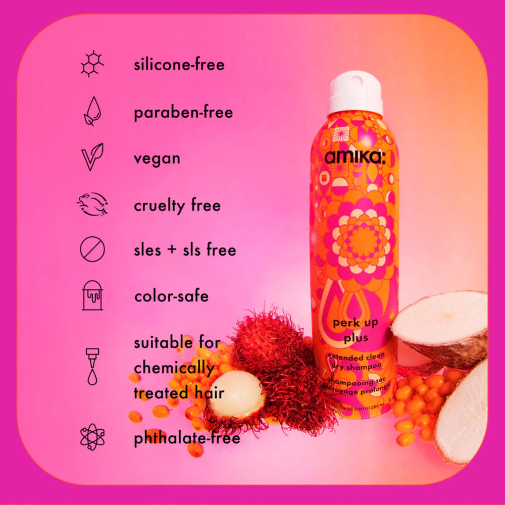 Flacon de shampooing sec Amika Perk Up Plus 68 ml sur fond blanc