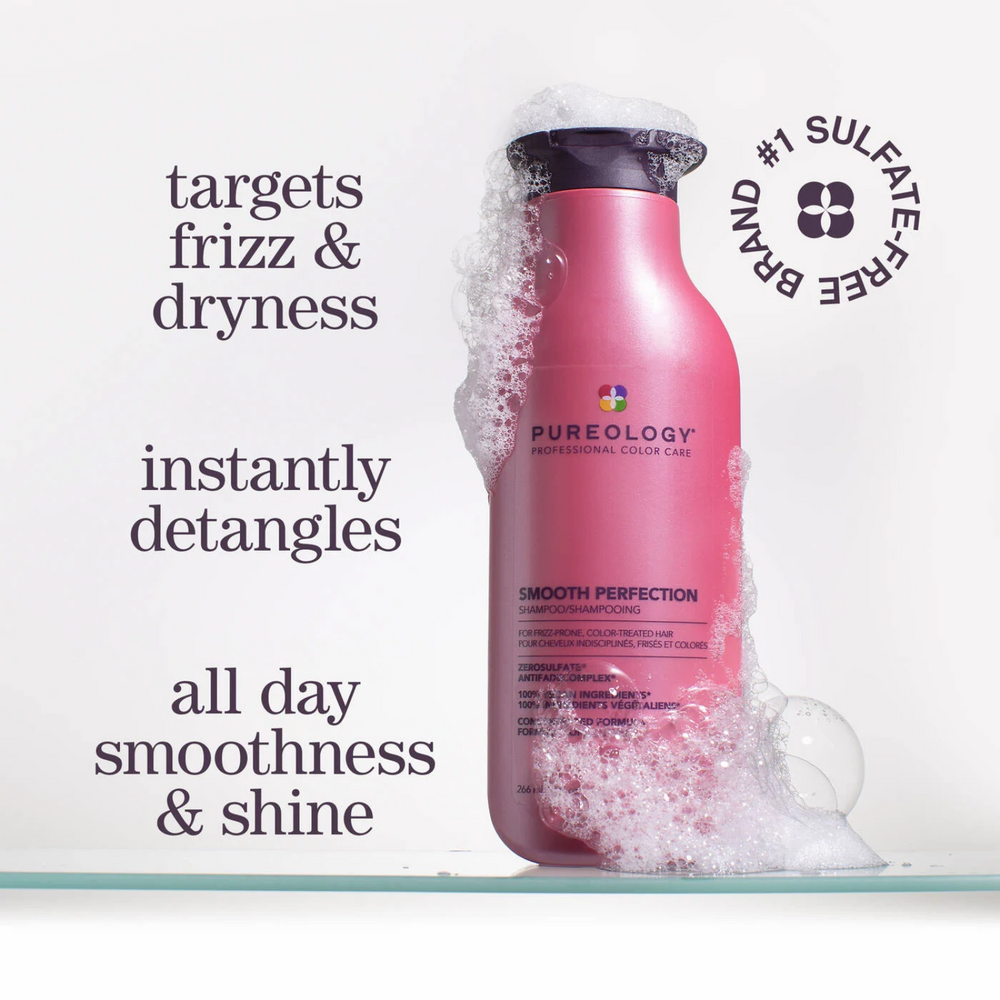 Flacon de Smooth Perfection Shampoo Pureology sur fond neutre, texture viscqueuse visible à l’ouverture.