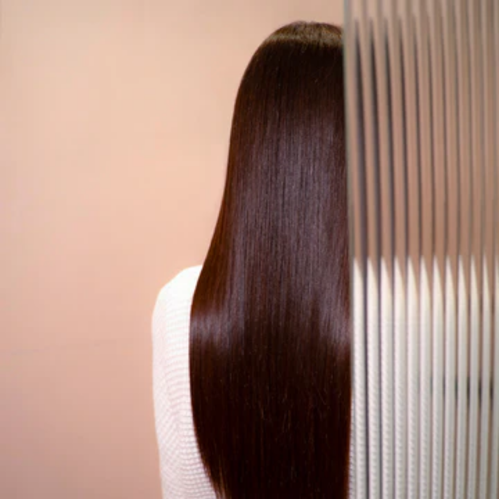 Avant après cheveux brillants effet miroir spray Urban Keratin