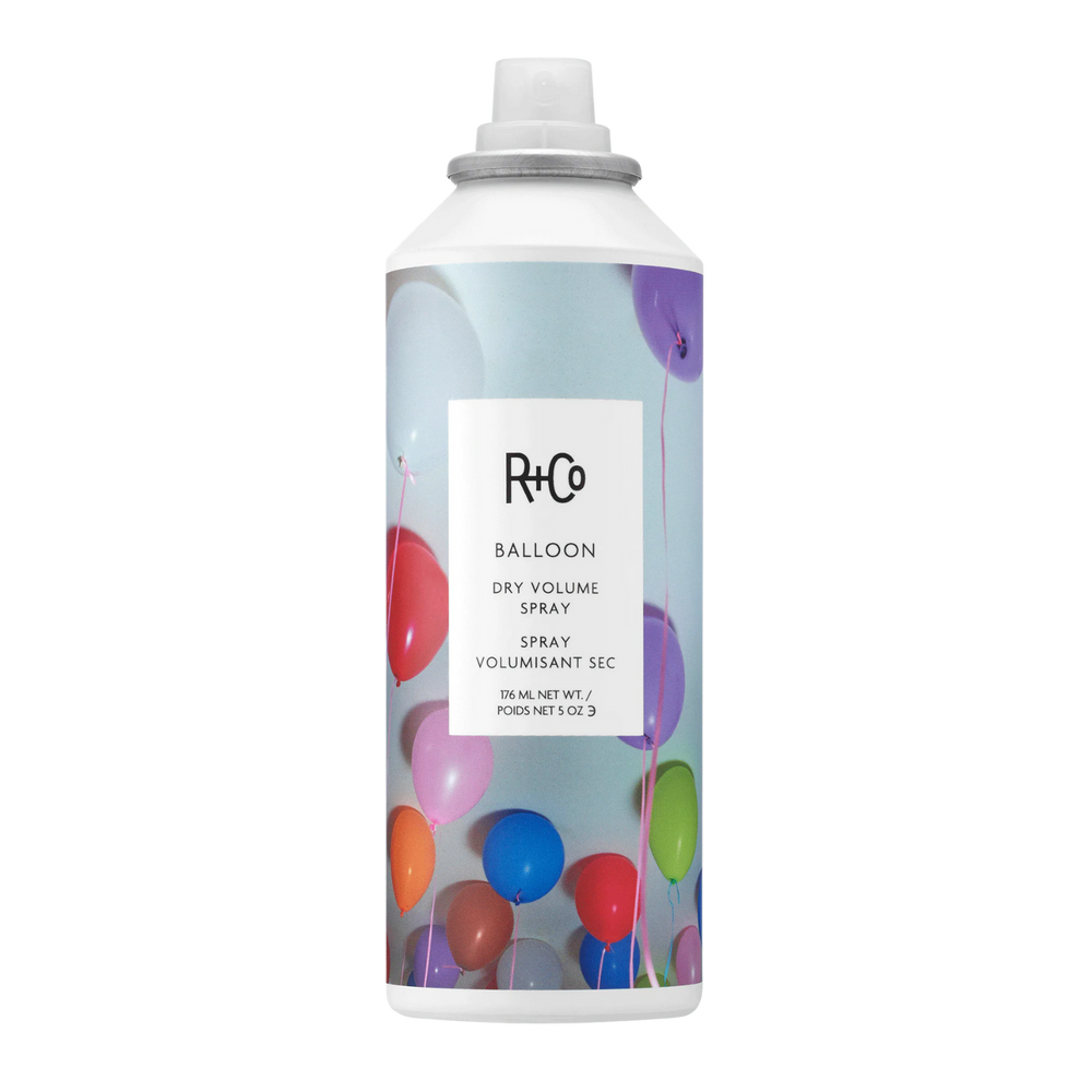Aérosol Balloon Dry Volume Spray de R+Co, spray volumisant sec pour cheveux légers, texture touchable et finition brillante