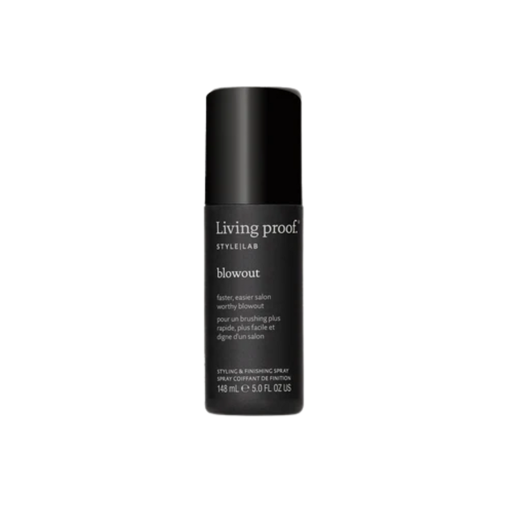 Bouteille noire du spray Style Lab Blowout de Living Proof sur fond blanc, suggérant efficacité, technicité et coiffage professionnel rapide.

