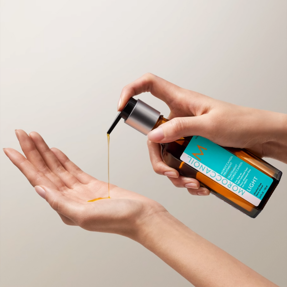 Traitement Moroccanoil Light – huile légère à l’argan pour cheveux fins, blonds ou gris

