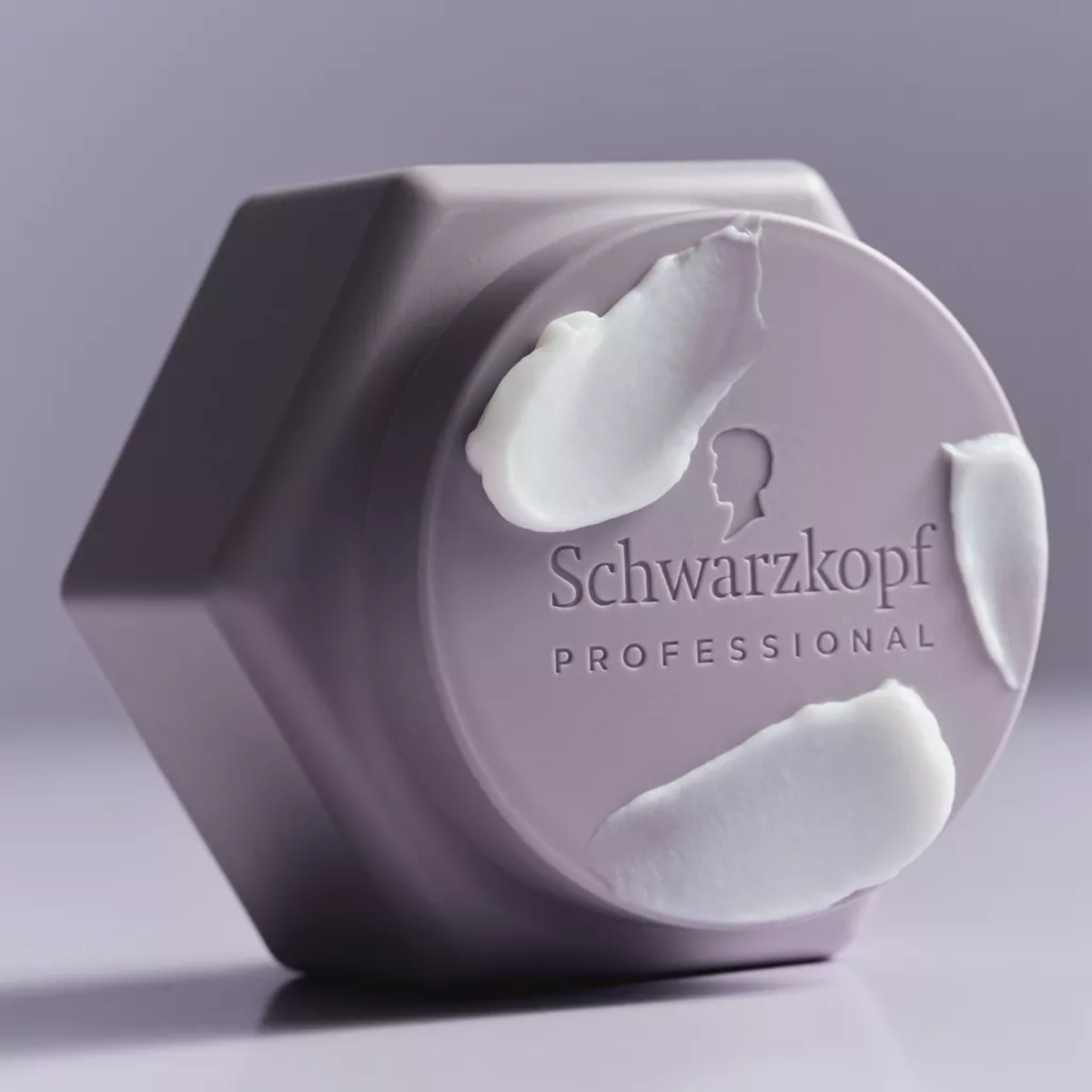 Masque capillaire De-Frizz Fibre Clinix de Schwarzkopf pour cheveux épais et frisottis contrôlés.