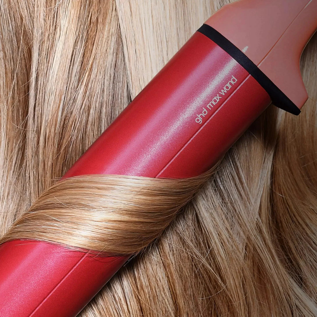 Fer a friser Chronos Curve Max 1 1/2po Candy Coral - GHD